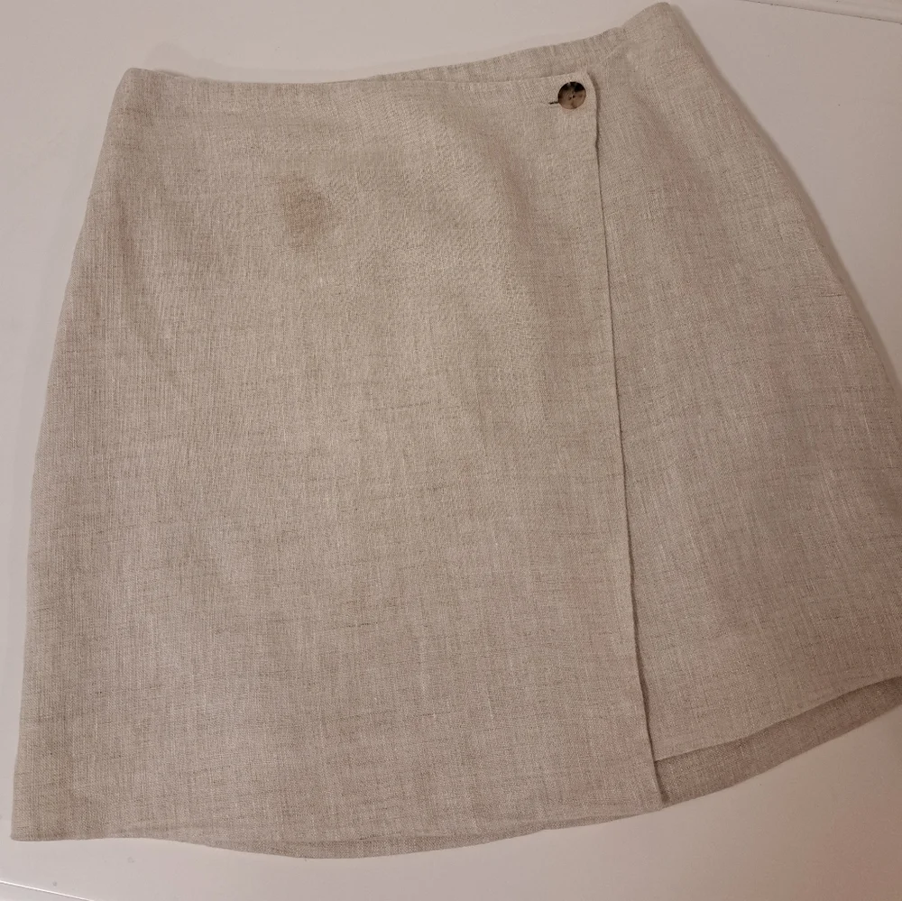 Banana Republic Linen Wrap Cream Mini Skirt Misses Size 4 - Picture 2 of 13